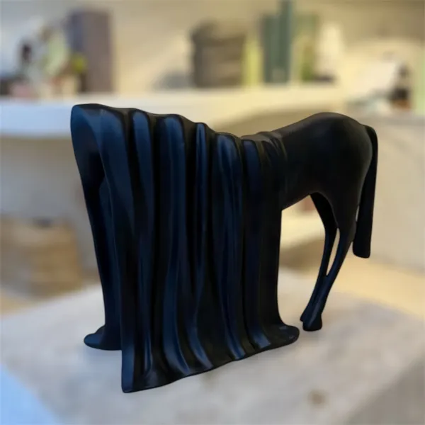 Cheval aux cheveux longs